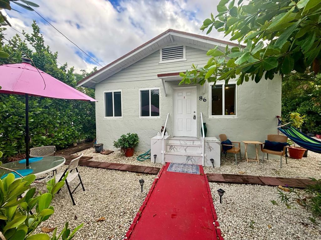 Nice Queen Bedroom - Best Location In Miami - Luggage Storage Service, Parking And Laundry Eksteriør bilde